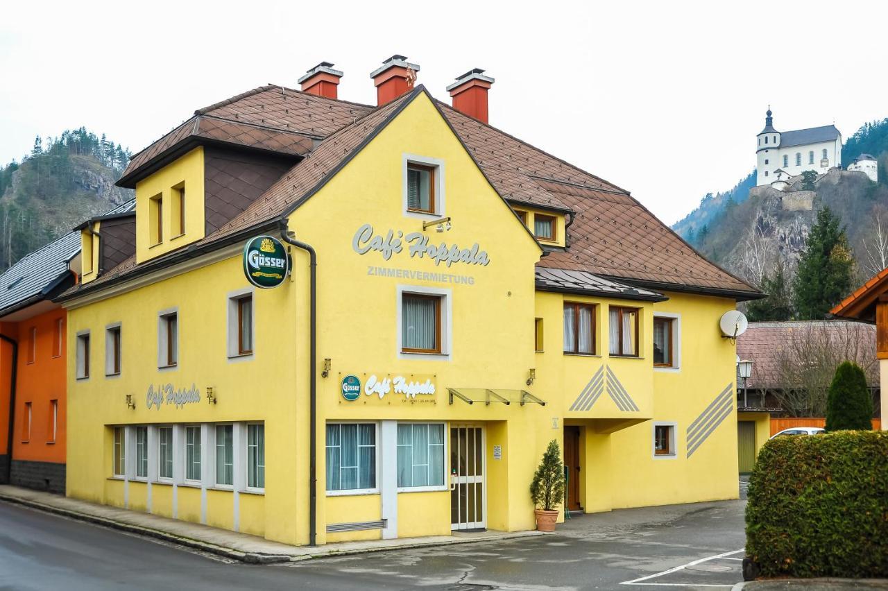 Bed and Breakfast Cafe Hoppala Sankt Peter-Freienstein Экстерьер фото